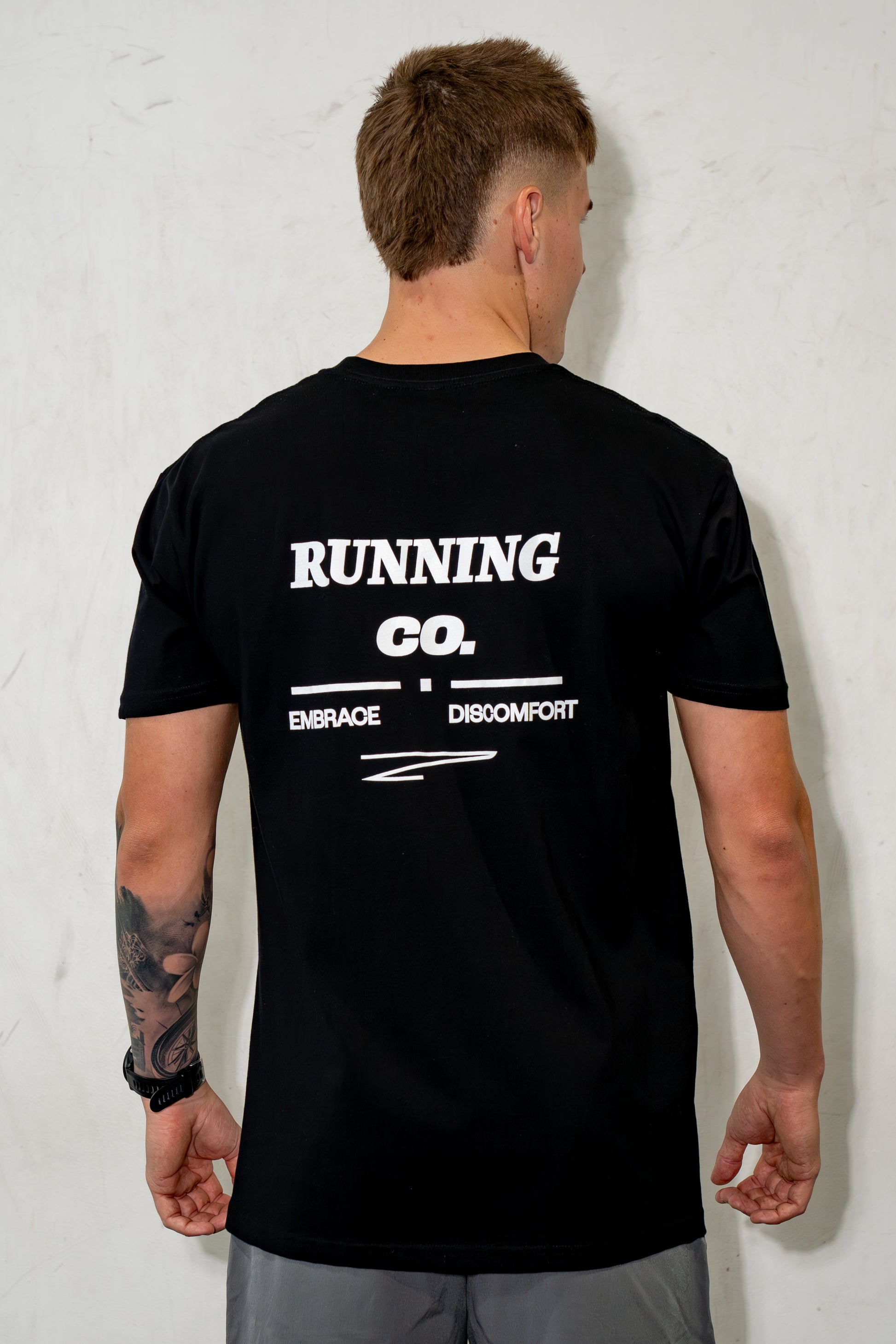 Active Staple Tee "Running CO" Black