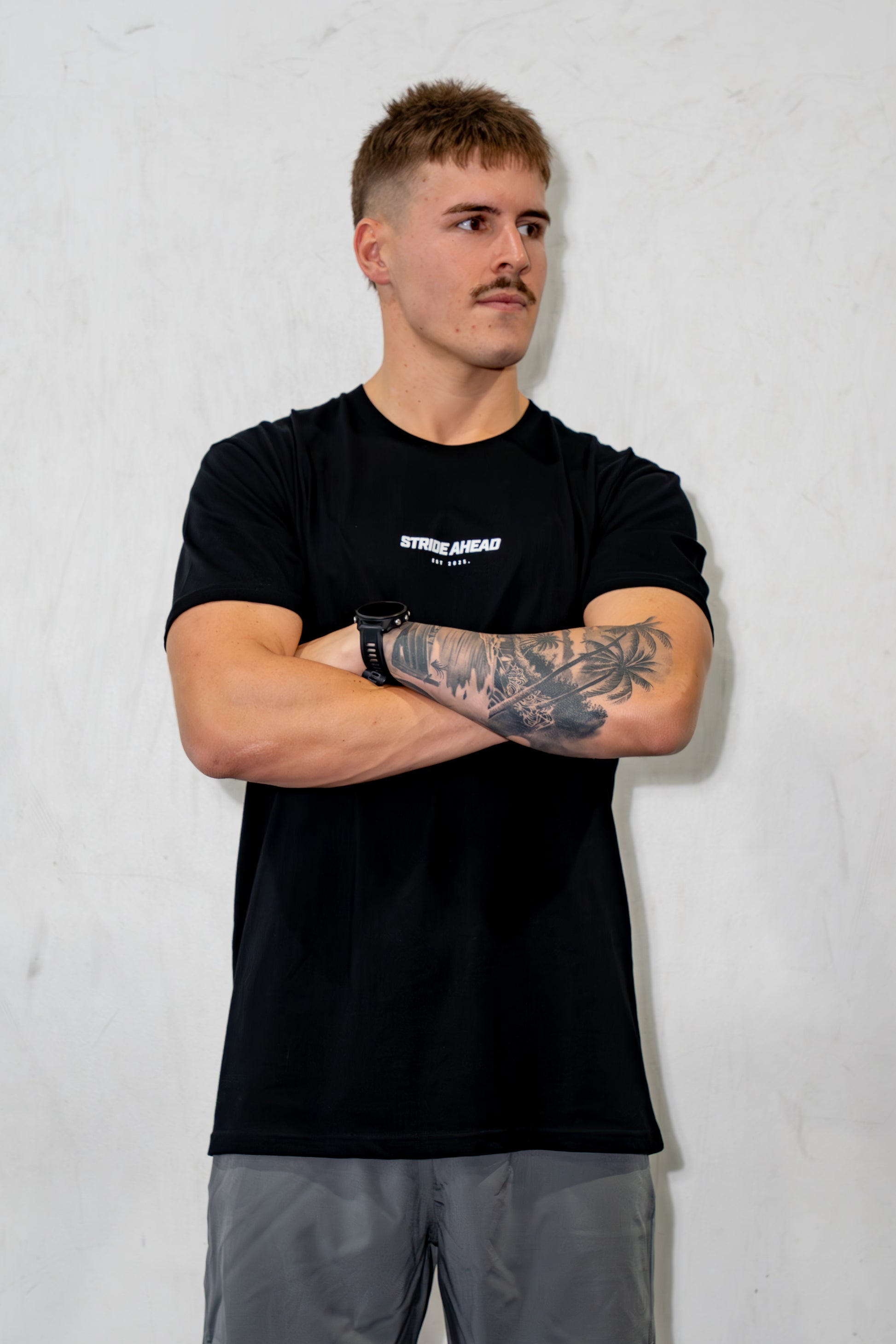 Active Staple Tee "Running CO" Black