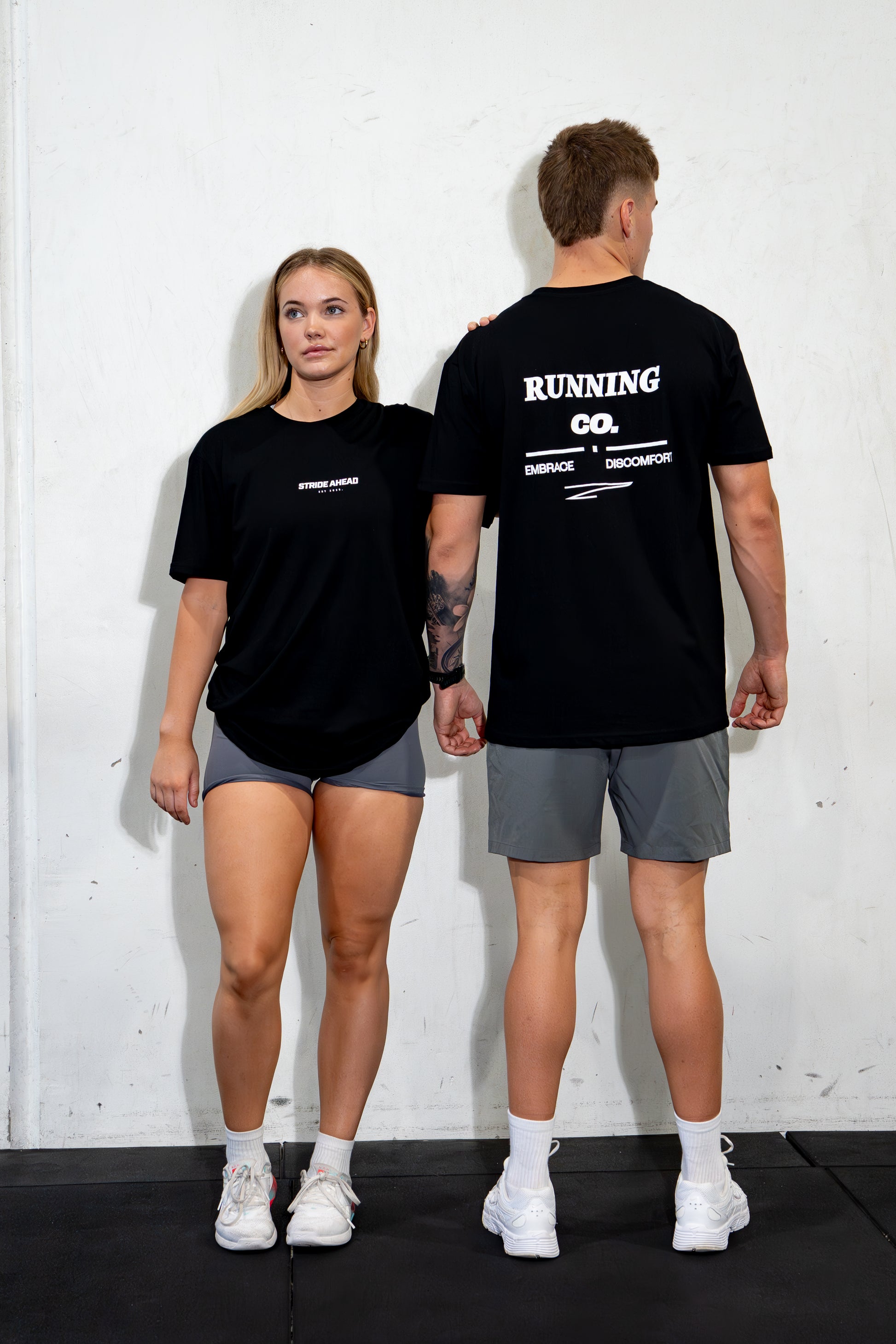 Active Staple Tee "Running CO" Black
