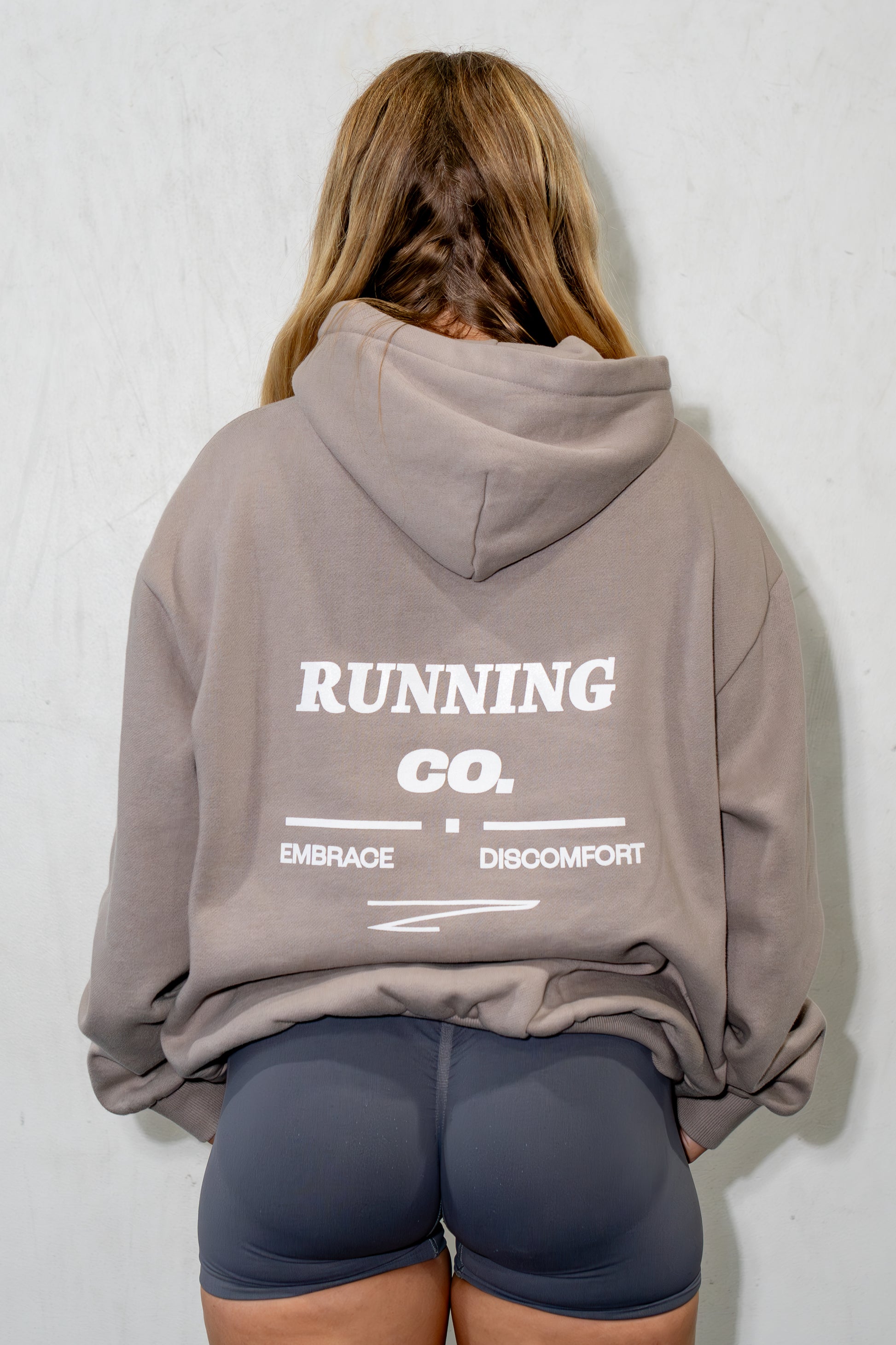 Box Hoodie "Running CO" Beige