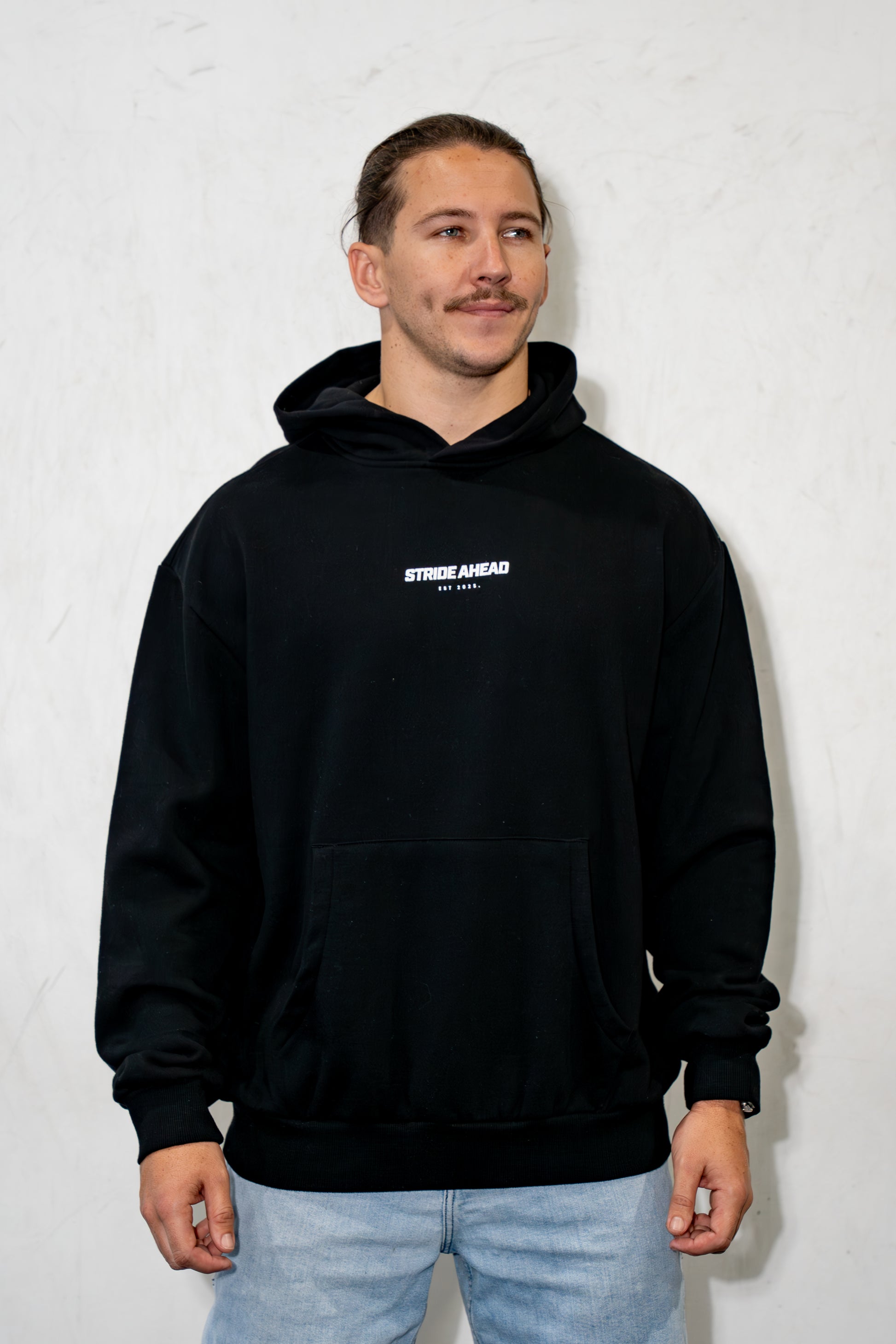 Box Hoodie "Running CO" Black