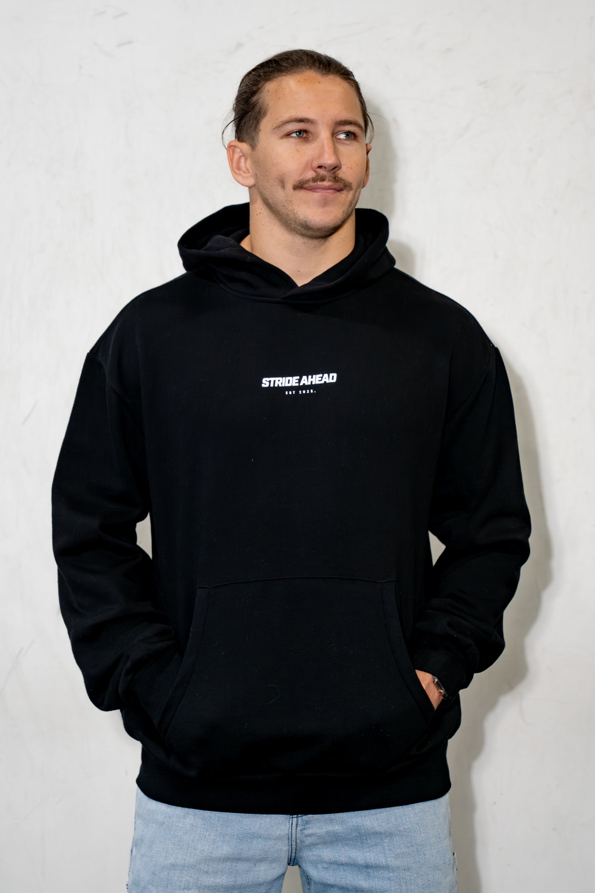 Box Hoodie "Running CO" Black
